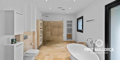 Inmobiliaria picture 19 Ref. Nº. 78910