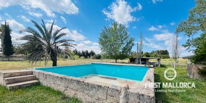 Real Estates picture 2 Ref. Nr. 79083