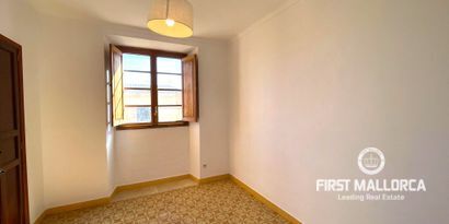 Real Estates picture 6 Ref. 79249