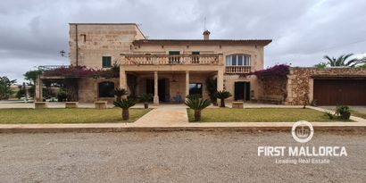 Real Estates picture 0 Ref. Nr. R25162