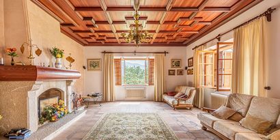 Real Estates picture 1 Ref. 79127