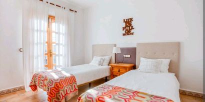 Real Estates picture 9 Ref. Nr. R25247