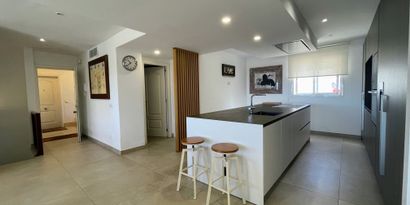 Real Estates picture 6 Ref. 79302