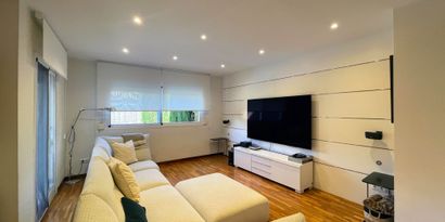 Real Estates picture 4 Ref. 79302