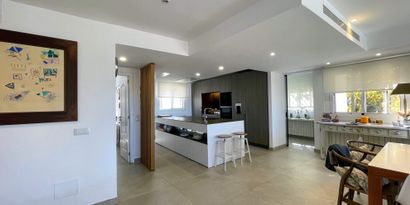 Real Estates picture 7 Ref. 79302