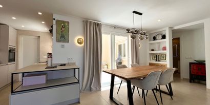 Inmobiliaria picture 6 Ref. Nº. R25198