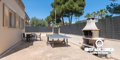 Real Estates picture 3 Ref. R25326