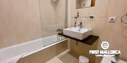 Real Estates picture 5 Ref. R25405