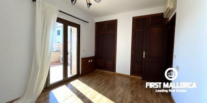 Real Estates picture 15 Ref. R25457