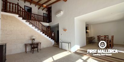 Real Estates picture 11 Ref. R25457