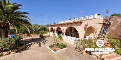 Real Estates picture 0 Ref. R20494