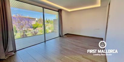 Real Estates picture 15 Ref. R25248