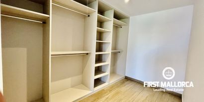 Real Estates picture 18 Ref. R25248