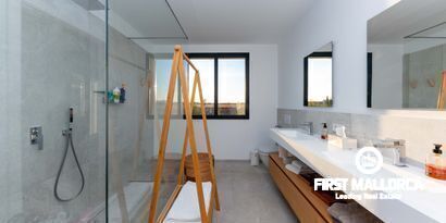 Inmobiliaria picture 8 Ref. Nº. 79399