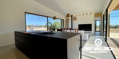 Real Estates picture 7 Ref. Nr. R23396