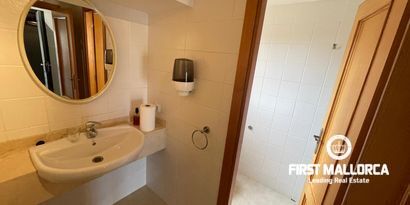 Real Estates picture 10 Ref. R25468