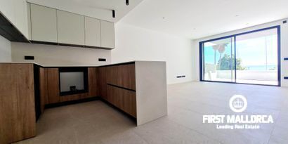 Real Estates picture 1 Ref. R25653