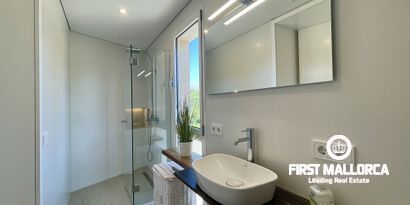 Real Estates picture 17 Ref. Nr. R25617