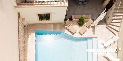 Real Estates picture 2 Ref. 79715