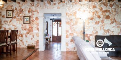 Real Estates picture 10 Ref. 79715