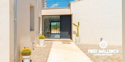 Inmobiliaria picture 7 Ref. Nº. R25779