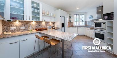 Inmobiliaria picture 14 Ref. Nº. R14234