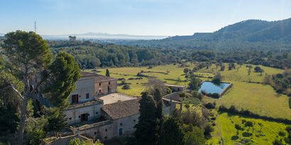 Real Estates picture 2 Ref. 79286