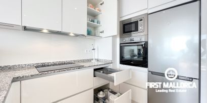 Real Estates picture 11 Ref. R26167