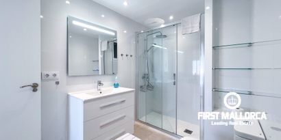 Real Estates picture 15 Ref. R26167