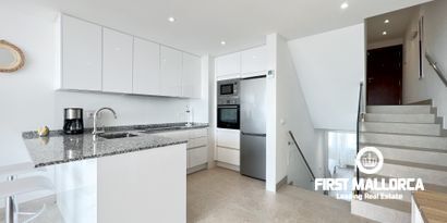 Real Estates picture 9 Ref. R26167