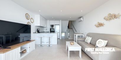 Real Estates picture 7 Ref. R26167