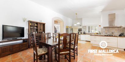 Real Estates picture 10 Ref. R20972