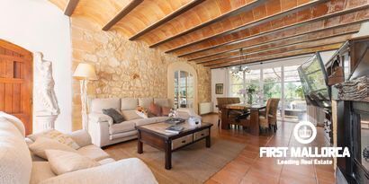 Real Estates picture 8 Ref. R20972