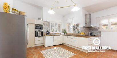 Real Estates picture 11 Ref. R20972