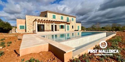 Real Estates picture 2 Ref. Nr. R25171