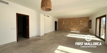 Real Estates picture 14 Ref. Nr. R25171