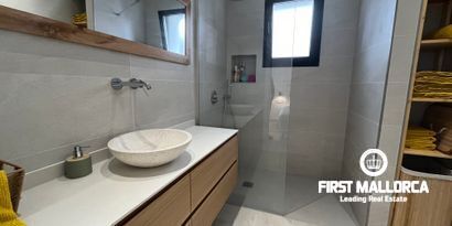 Real Estates picture 11 Ref. Nr. R24265