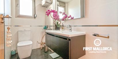 Inmobiliaria picture 9 Ref. Nº. R26428