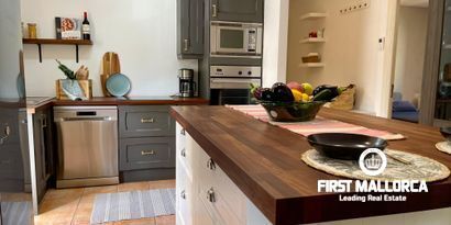 Real Estates picture 8 Ref. 77787