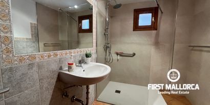 Real Estates picture 22 Ref. R26505