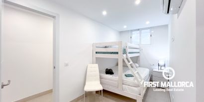 Real Estates picture 15 Ref. R26548