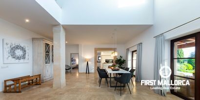 Real Estates picture 15 Ref. R26579