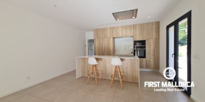 Real Estates picture 4 Ref. Nr. R12043