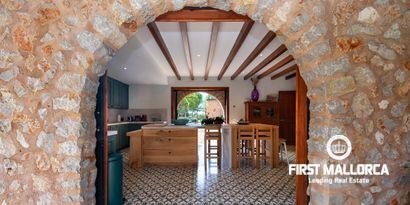 Real Estates picture 11 Ref. 80310