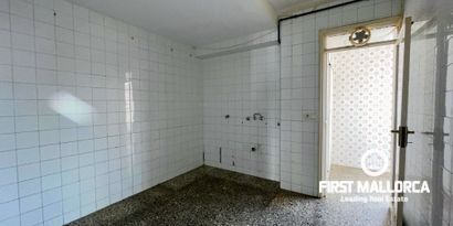 Real Estates picture 6 Ref. 80807