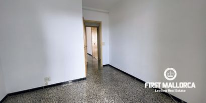 Real Estates picture 10 Ref. 80807