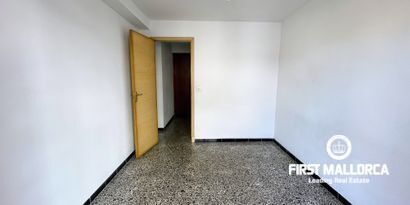 Real Estates picture 11 Ref. 80807