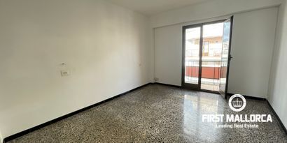 Real Estates picture 12 Ref. 80807