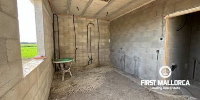 Real Estates picture 11 Ref. 80920