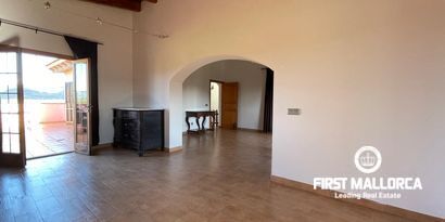 Real Estates picture 13 Ref. 81145